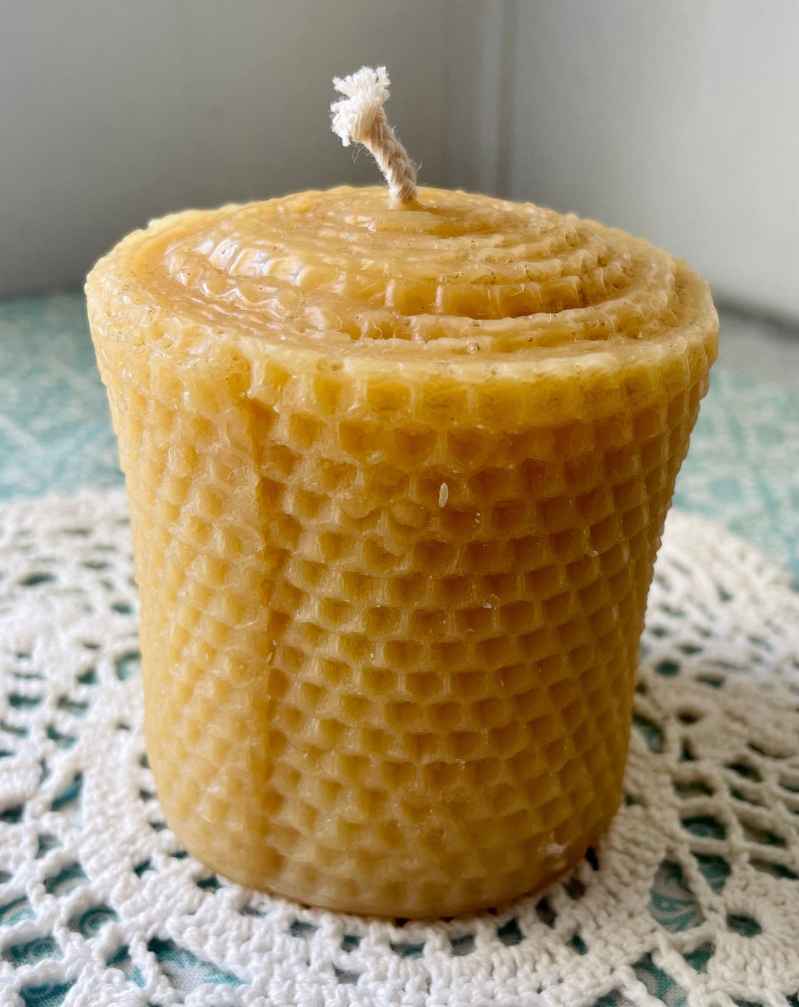 Honeycomb Beeswax Pillar Candles
